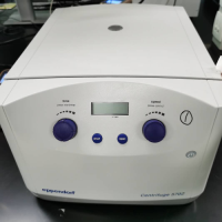 台式高速离心机(eppendorf Centrifuge 5702)1号